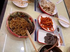 -服务大楼冷面(延大店)