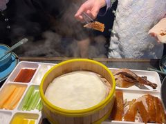 -月枫江南小馆(绿地缤纷广场店)