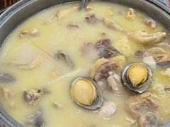 -侠成水上农庄(工业大道店)
