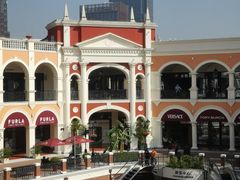 -佛罗伦萨小镇广佛名品奥特莱斯(疏港路店)