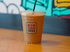-兰芳园丝袜奶茶