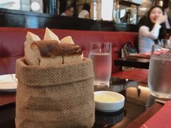 -db Bistro & Oyster Bar by Daniel Boulud(滨海湾金沙店)