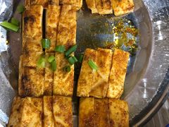 -江城燕子大排档(江汉路步行街店)