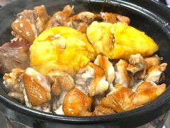 -东川炭炉鸡煲·榴莲瓦煲鸡(广州首店)