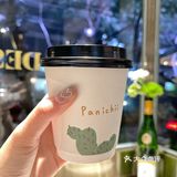 晚上门口路边可以短暂停一下，不贴条噢
