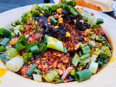 -拈签一笑黄牛肉辣卤串串