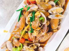 -四川小胡子海鲜(丁村万人海鲜广场店)