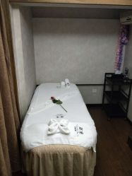 -川禾美发沙龙