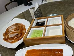 老北京烤鸭-鹿园 MOOSE(长宁店)