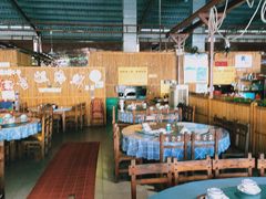 大堂-三亚火车头万人海鲜广场