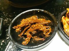 -鑫记婆婆兔·成都特产·兔头手撕兔(太古里店)