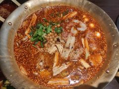 -张翻越·川渝冒菜·武汉黑鸭煲(城北万象城店)