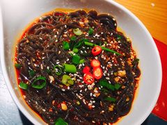 -多嘴超级肉蟹煲(杉杉国潮主题店)