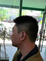-苏豪美发S A L O N烫发染发