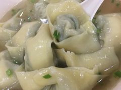 荠菜肉馄饨-潘国仙耳光馄饨(黄家阙路店)