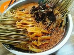 钵钵鸡-客临百思德·东北特色馆(龙湖时代天街店)