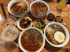 -矮子粉店1985·长沙米粉(湘春路店)
