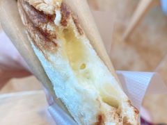 榴莲爆浆吐司-司乎·日式鲜吐司(EFC欧美广场店)