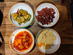 -明洞阿姨·韩式酱蟹烤肉·创意料理(三元桥店)