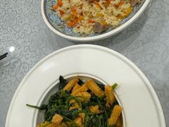 -汗腾格里·风味餐厅(新疆驻京办店)