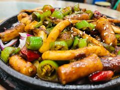 铁板鱿鱼-八张桌子(老店)