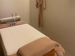 -左右Massage/Spa(长寿路店)