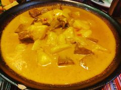 咖喱牛肉-香巴拉云南餐厅(华莱坞店)