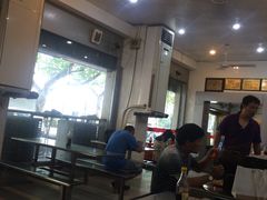 -易记皮肚面(明瓦廊店)