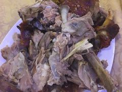 烤羊腿按只卖-维吾尔餐厅(宜山路店)