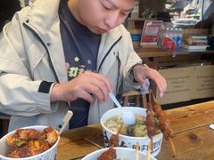 -手劲鱼丸馄饨铺(哈一百店)