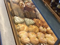 -研麦家面包(亚泰华府店)