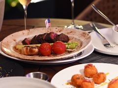 -MONICH牛排融合餐厅(和义大道购物中心店)