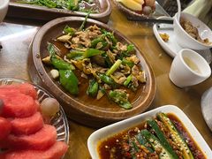 -隔壁老王·家常云南菜(花巷店)