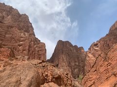 -天山神秘大峡谷