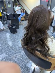 点击看大图 -藤野造型专业烫染接发