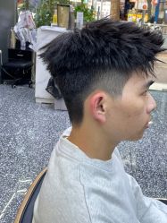 点击看大图 -藤野造型专业烫染接发