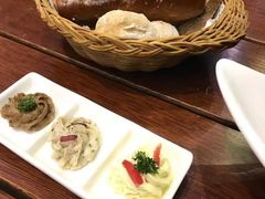 -皇冠自酿啤酒坊(中国红街5号楼店)