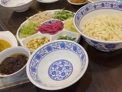 -老北京炸酱面大王.铜锅涮肉(朝阳门店)