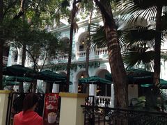 星巴克(沙面店)-星巴克臻选(广州沙面店)