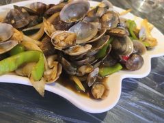 -覃记海鲜美食餐厅