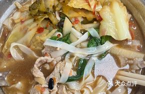 Braised Pork with Old Friend Noodles