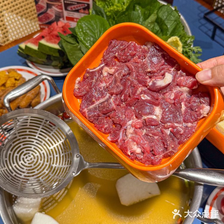 🥘北京最好吃牛肉火锅实锤！吊龙嫩到犯规