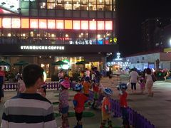 -江燕路万科里