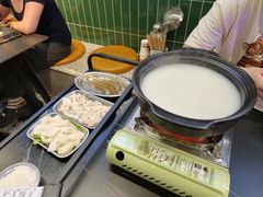 -楼上大排档·顺德菜·粥水·鱼生(苗栗路店)