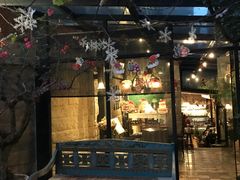 门面-杨桃院子咖啡吧(中华红墨店)