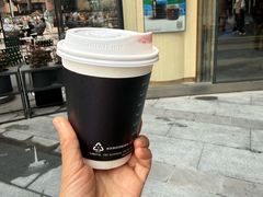 -星巴克臻选(上海合生汇1F店)