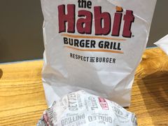 -The Habit Burger Grill 哈比特汉堡(爱琴海店)