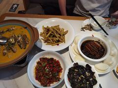 -饭橘汉江码头·乡野土菜馆(静安路店)