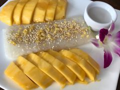 -Dang restaurant (patong phuket)