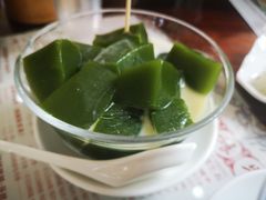 翡翠凉粉加炼奶-周大娘牛乳(旧寨古村总店)